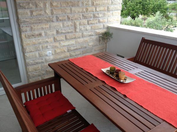 Apartment Fabijana Biograd Na Moru Exterior foto